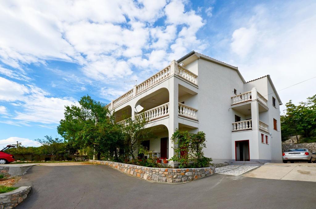 Apartments Sanja Sibinj Krmpotski Dış mekan fotoğraf