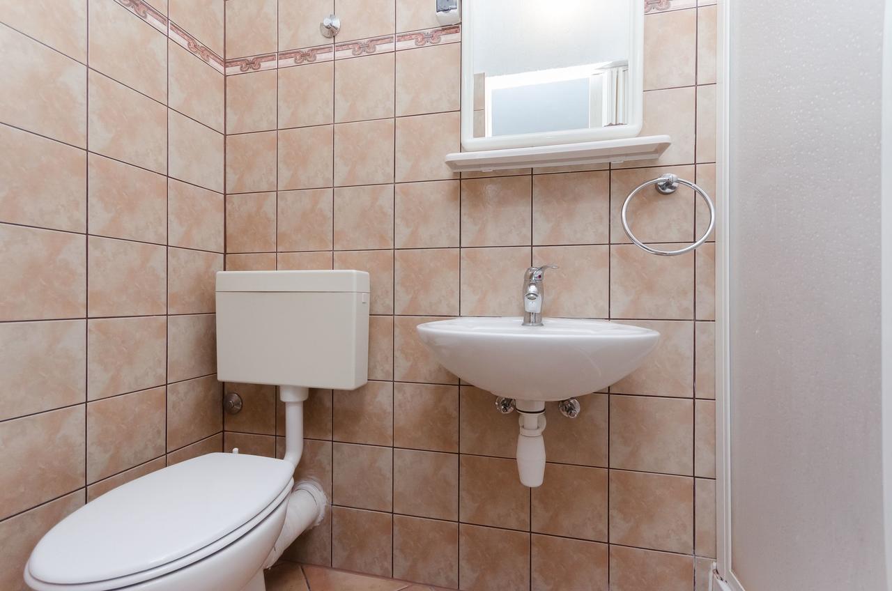 Apartments Sanja Sibinj Krmpotski Dış mekan fotoğraf