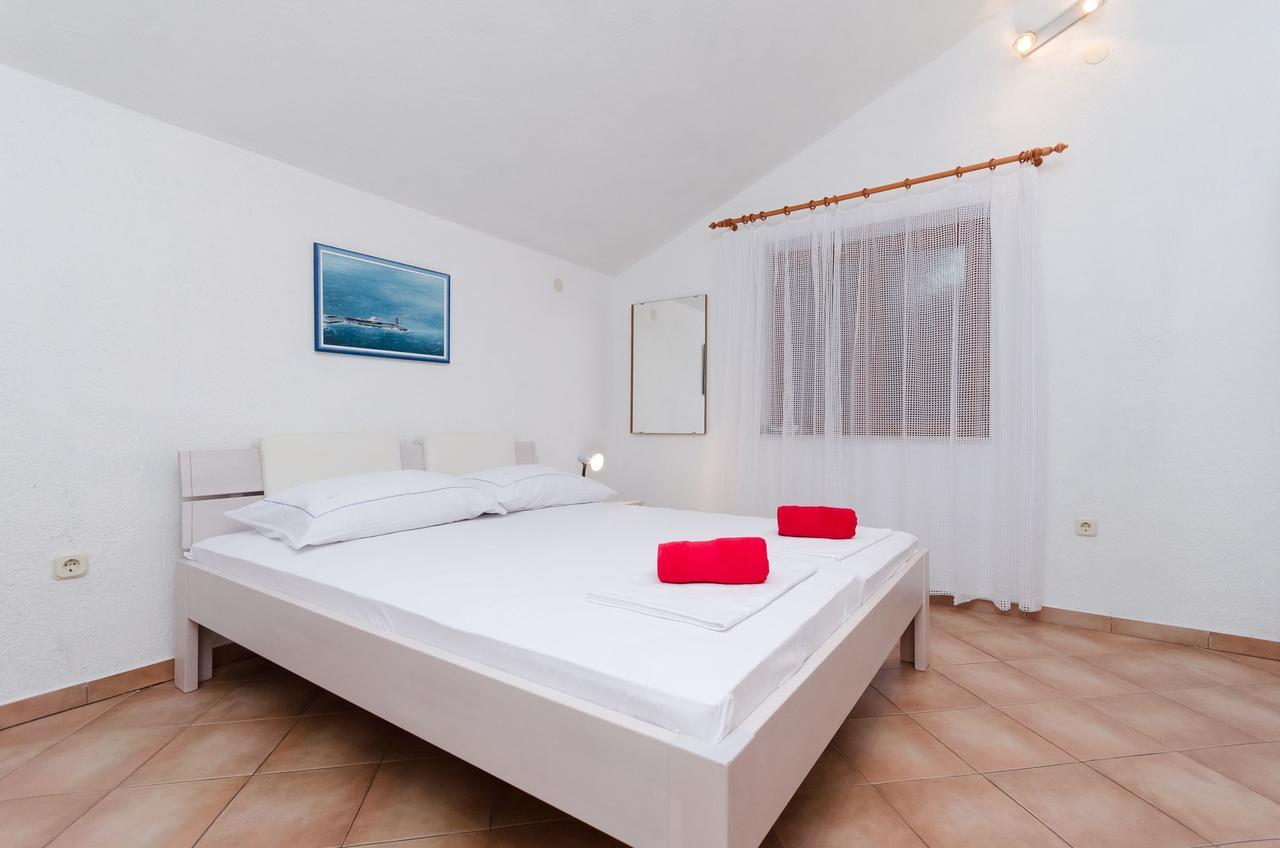 Apartments Sanja Sibinj Krmpotski Dış mekan fotoğraf