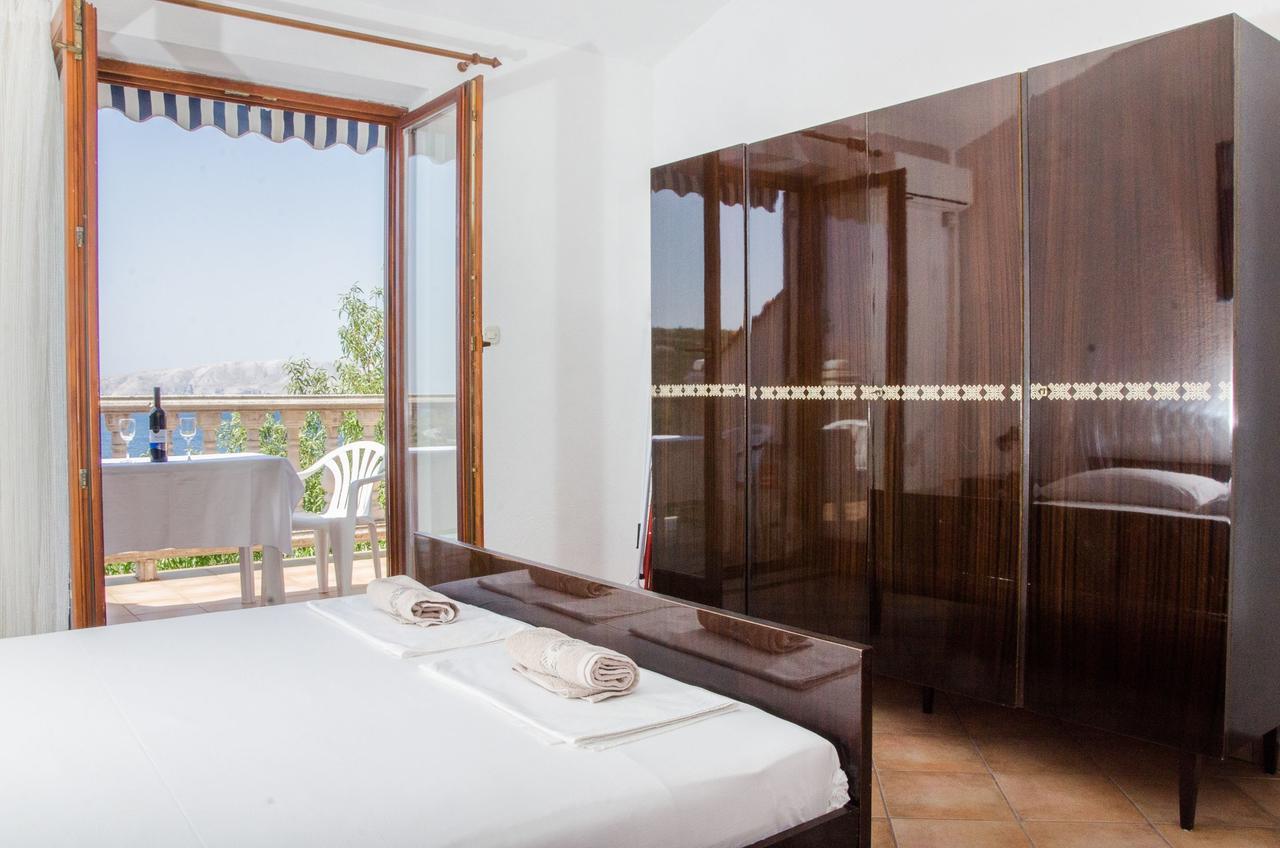 Apartments Sanja Sibinj Krmpotski Dış mekan fotoğraf