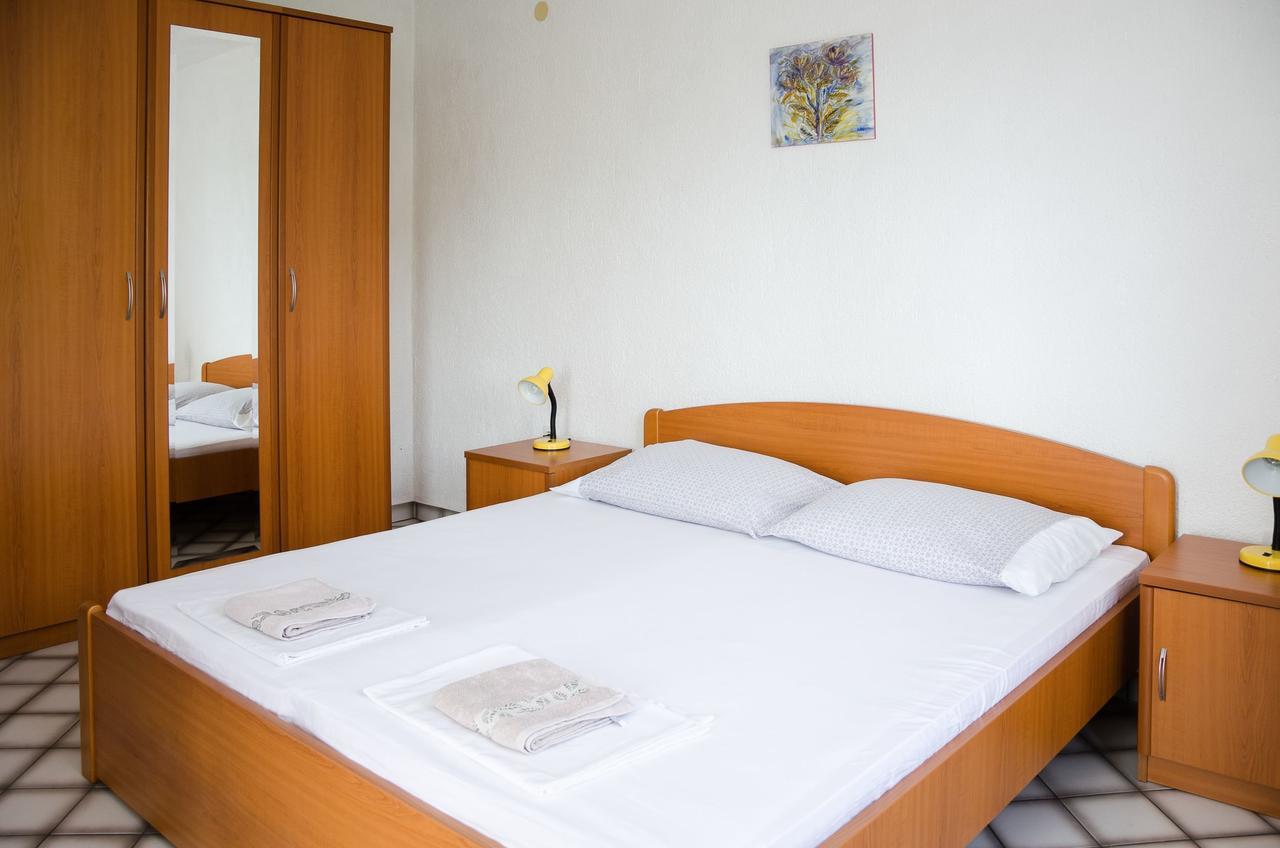 Apartments Sanja Sibinj Krmpotski Dış mekan fotoğraf
