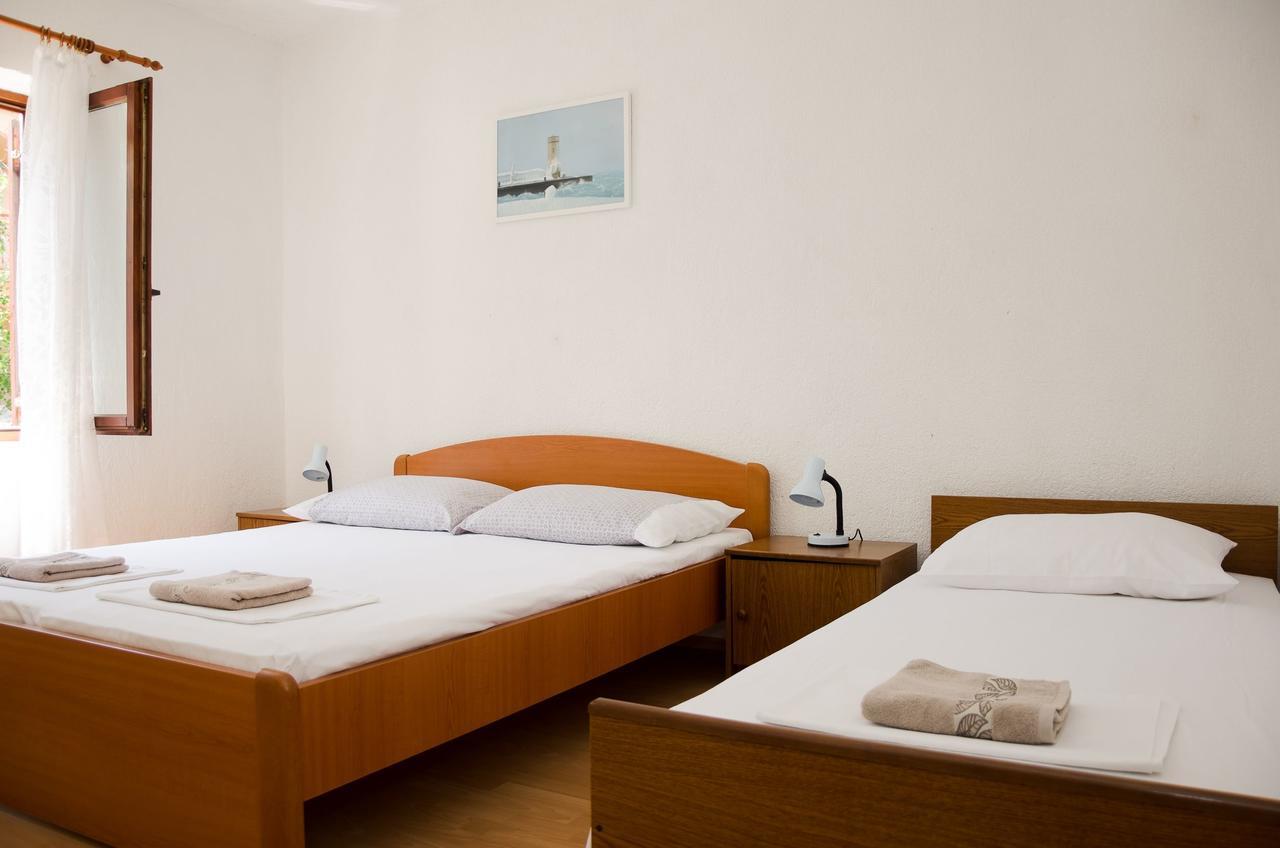 Apartments Sanja Sibinj Krmpotski Dış mekan fotoğraf